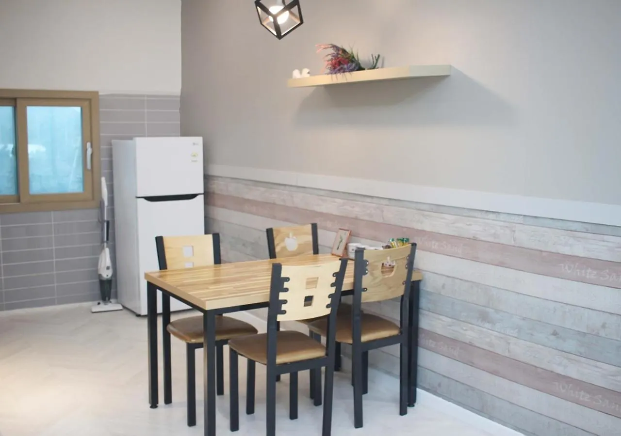 Tatil Evi Farmer In Stone Jeju Güney Kore